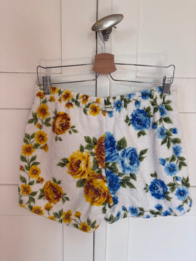 Towel Shorts "Blue Garden 76" - M