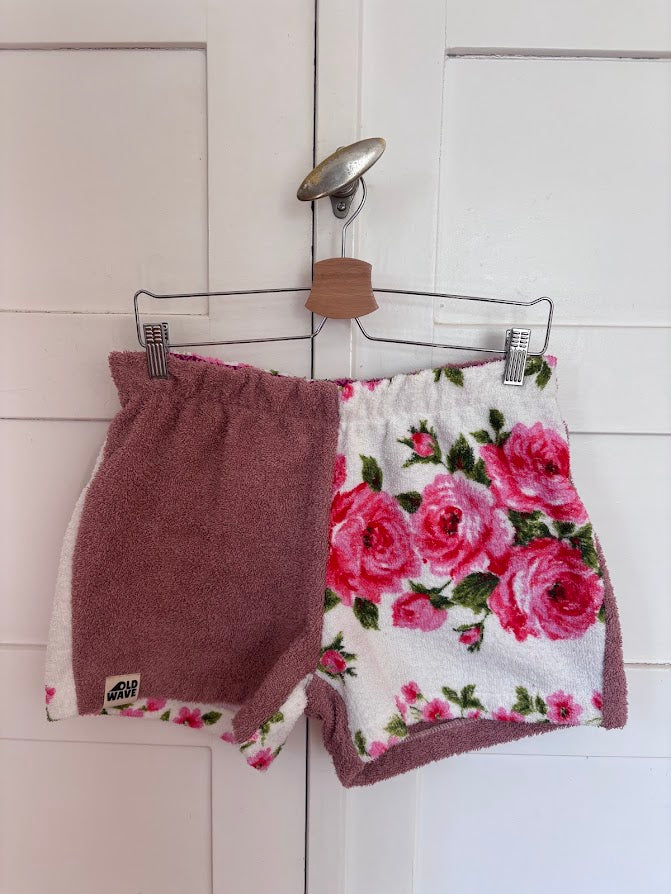 Towel Shorts "Sunrose Motel 75" - M