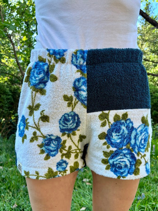 Towel Shorts "Blue Blossom 79" - M