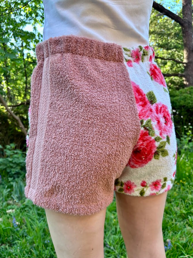 Towel Shorts "Sunrose Motel 75" - M