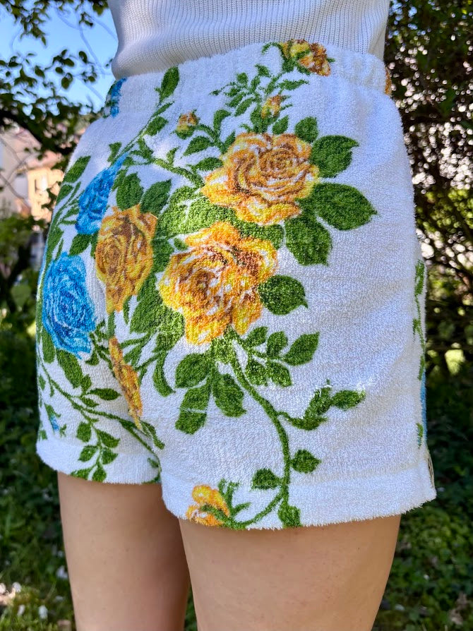 Towel Shorts "Blue Garden 70" S