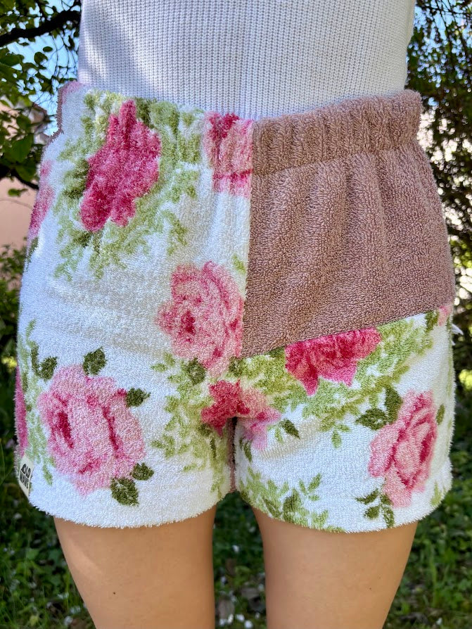 Towel Shorts "Rosé Fringe" - S