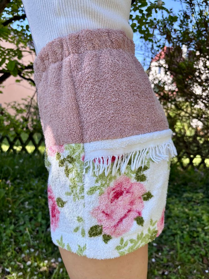 Towel Shorts "Rosé Fringe" - S