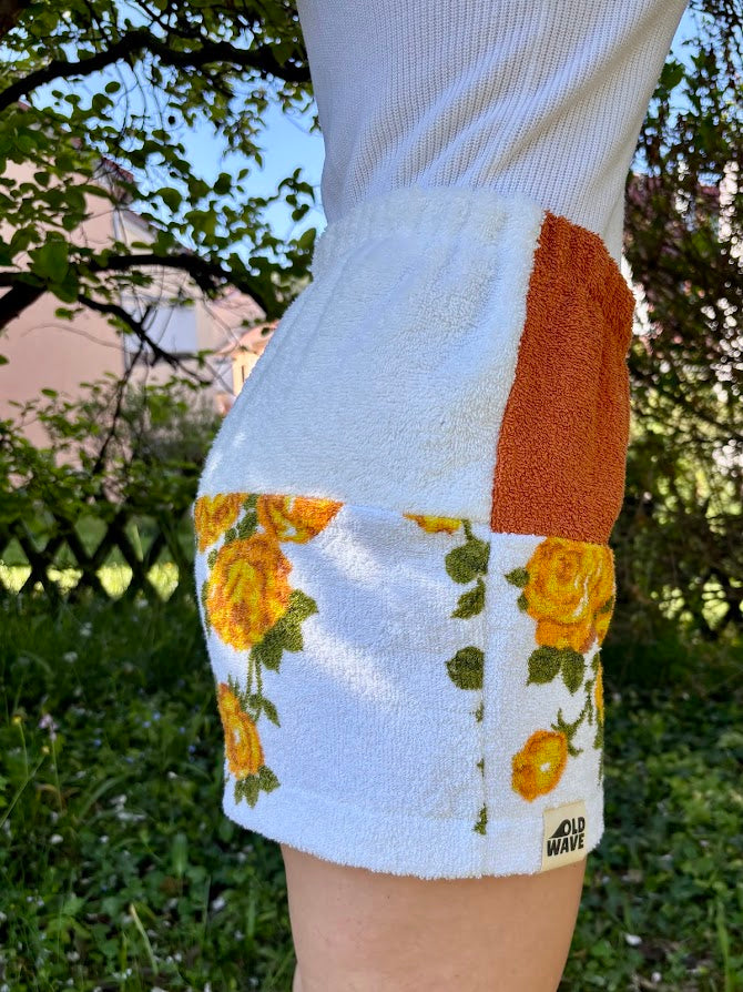 Towel Shorts "Amber Roses 66" - S